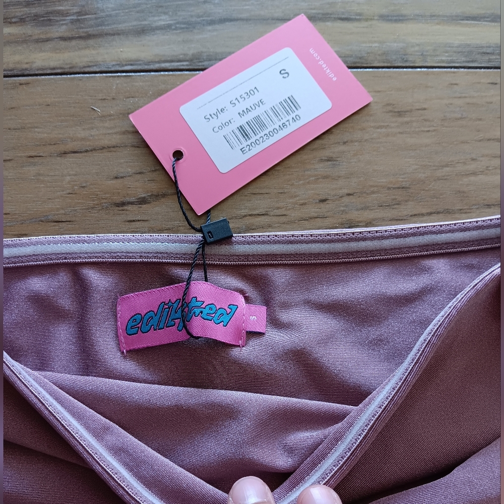 Pink Ruched Tube Top - Picture 3 of 6